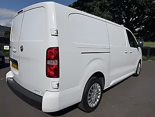 Used 2023 Vauxhall Vivaro Pro White - Interior and Exterior details 5