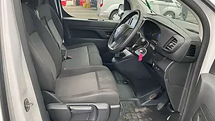 Used 2023 Vauxhall Vivaro Pro White - Interior and Exterior details 9