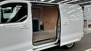Used 2023 Vauxhall Vivaro Pro White - Interior and Exterior details 8