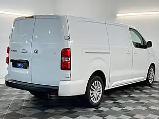Used 2023 Vauxhall Vivaro Professional S/S Lwb White - Interior and Exterior details 3