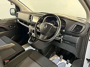 Used 2023 Vauxhall Vivaro Professional White - Interior and Exterior details 10