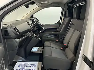 Used 2023 Vauxhall Vivaro Professional White - Interior and Exterior details 16