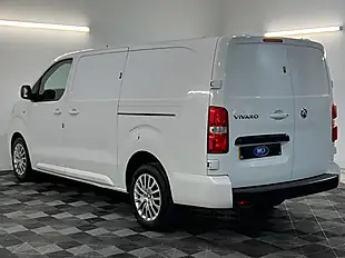 Used 2023 Vauxhall Vivaro Professional White - Interior and Exterior details 5