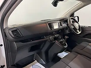 Used 2023 Vauxhall Vivaro Professional White - Interior and Exterior details 15