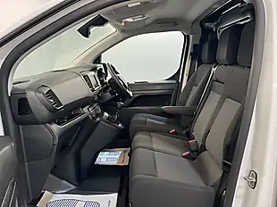 Used 2023 Vauxhall Vivaro Professional White - Interior and Exterior details 16