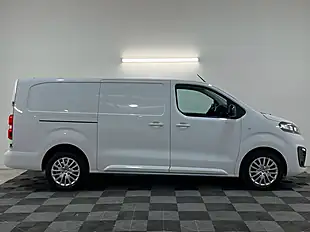 Used 2023 Vauxhall Vivaro Professional White - Interior and Exterior details 2