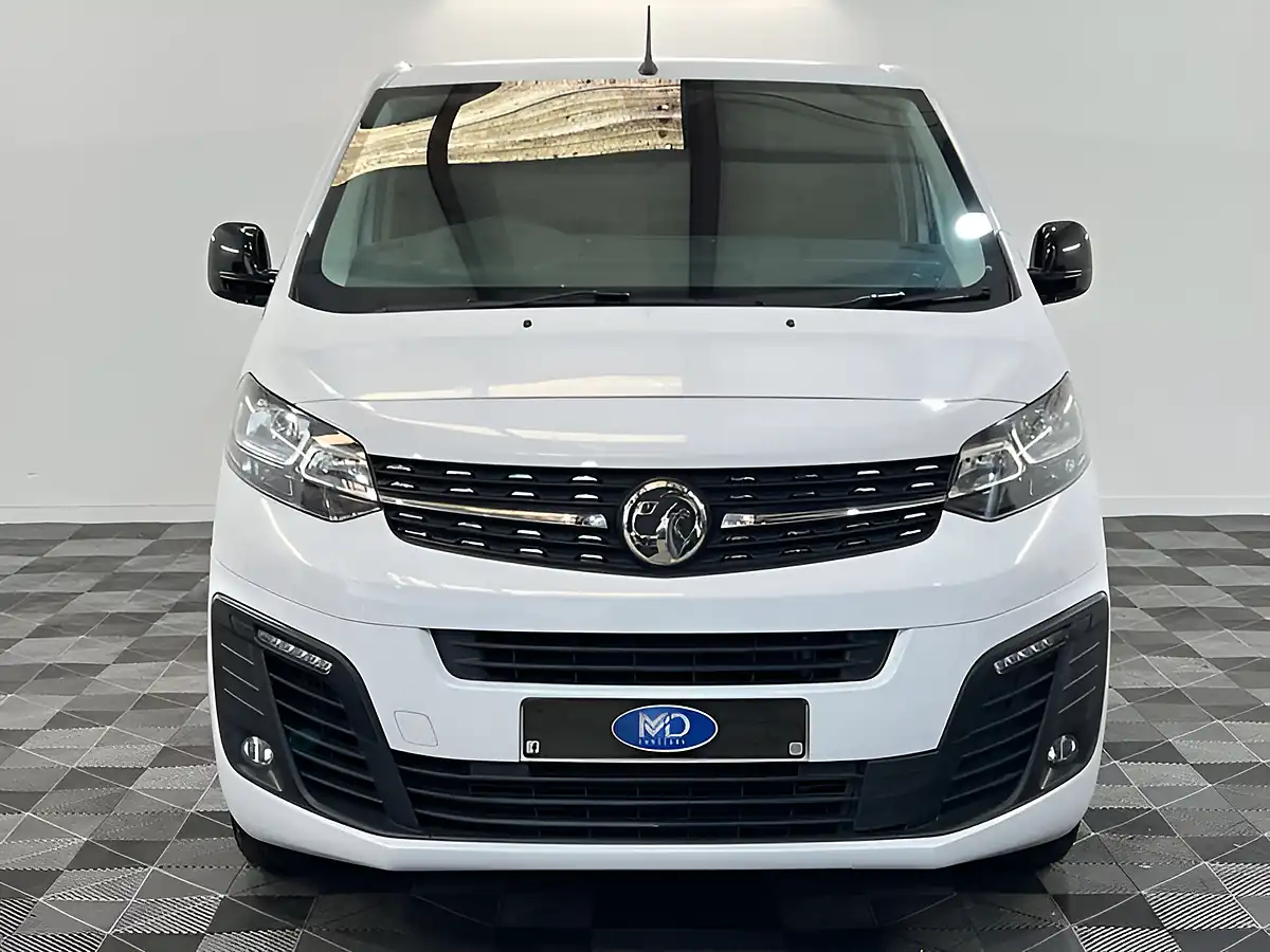 Used 2023 Vauxhall Vivaro Professional White - Interior and Exterior details 7