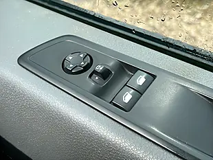 Used 2023 Vauxhall Vivaro Sportive Kaolin White - Interior and Exterior details 13