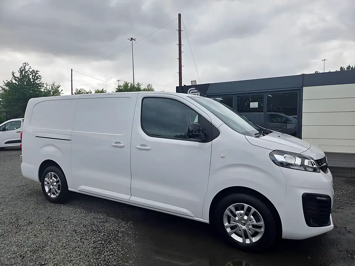 Used 2023 Vauxhall Vivaro Sportive White - Interior and Exterior details 2