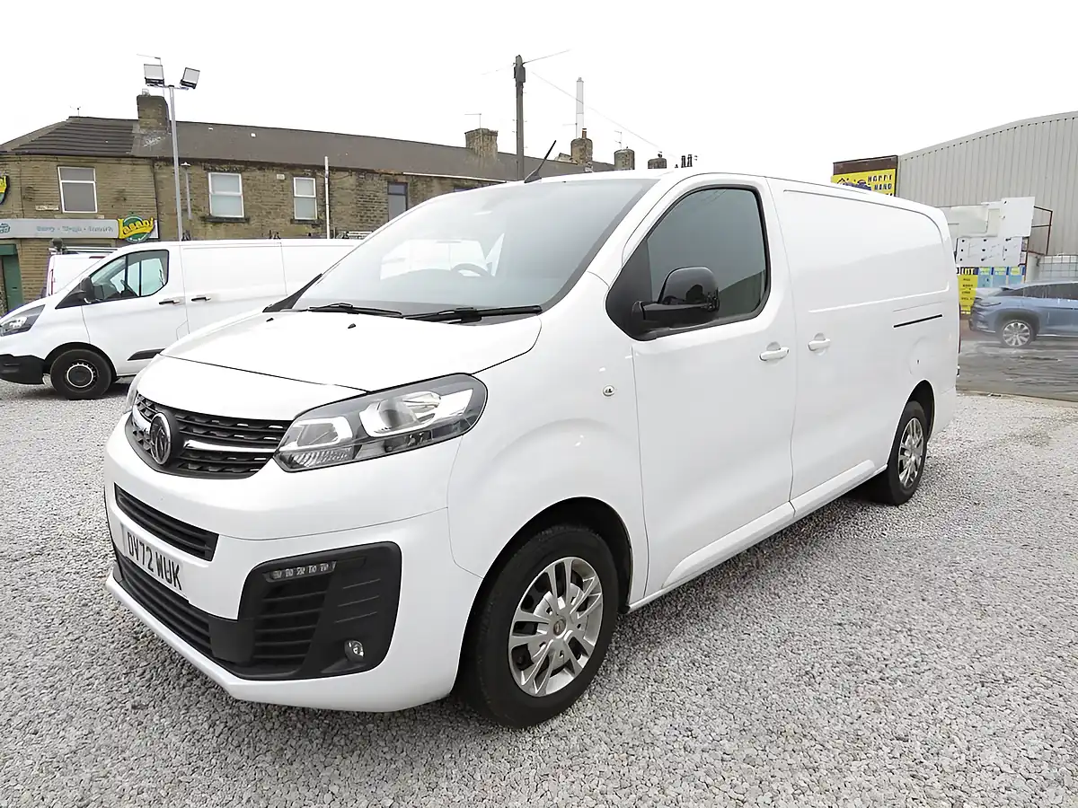 Used 2023 Vauxhall Vivaro Sportive White - Front View