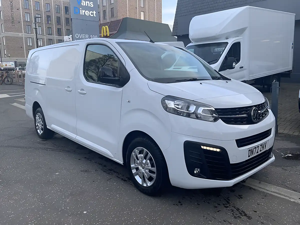 Used 2023 Vauxhall Vivaro Sportive White - Front View