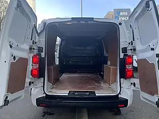 Used 2023 Vauxhall Vivaro Sportive White - Interior and Exterior details 10