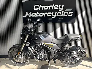 Used 2023 Voge Ac 525 X Black - Interior and Exterior details 2
