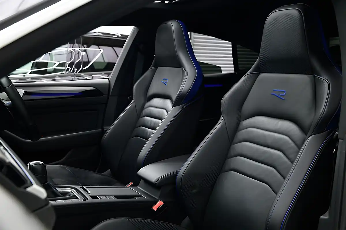 Used 2023 Volkswagen Arteon R Fastback Grey - Interior and Exterior details 17