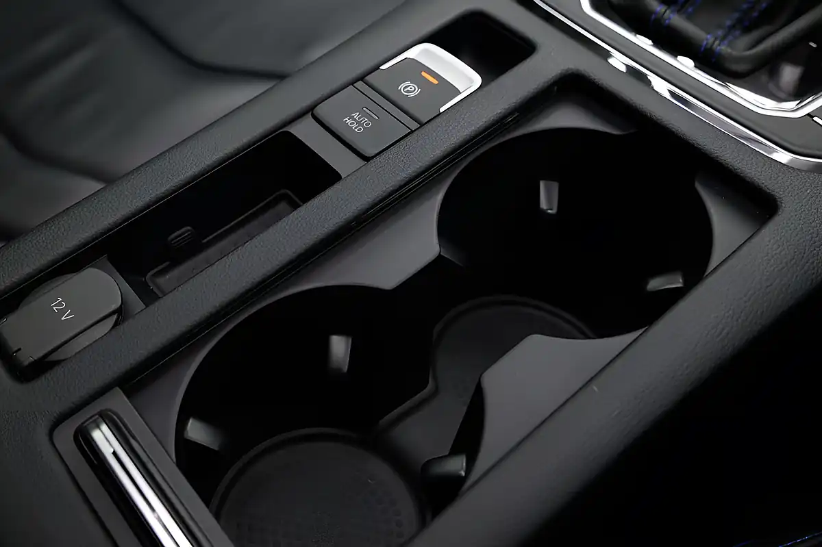 Used 2023 Volkswagen Arteon R Fastback Grey - Interior and Exterior details 20