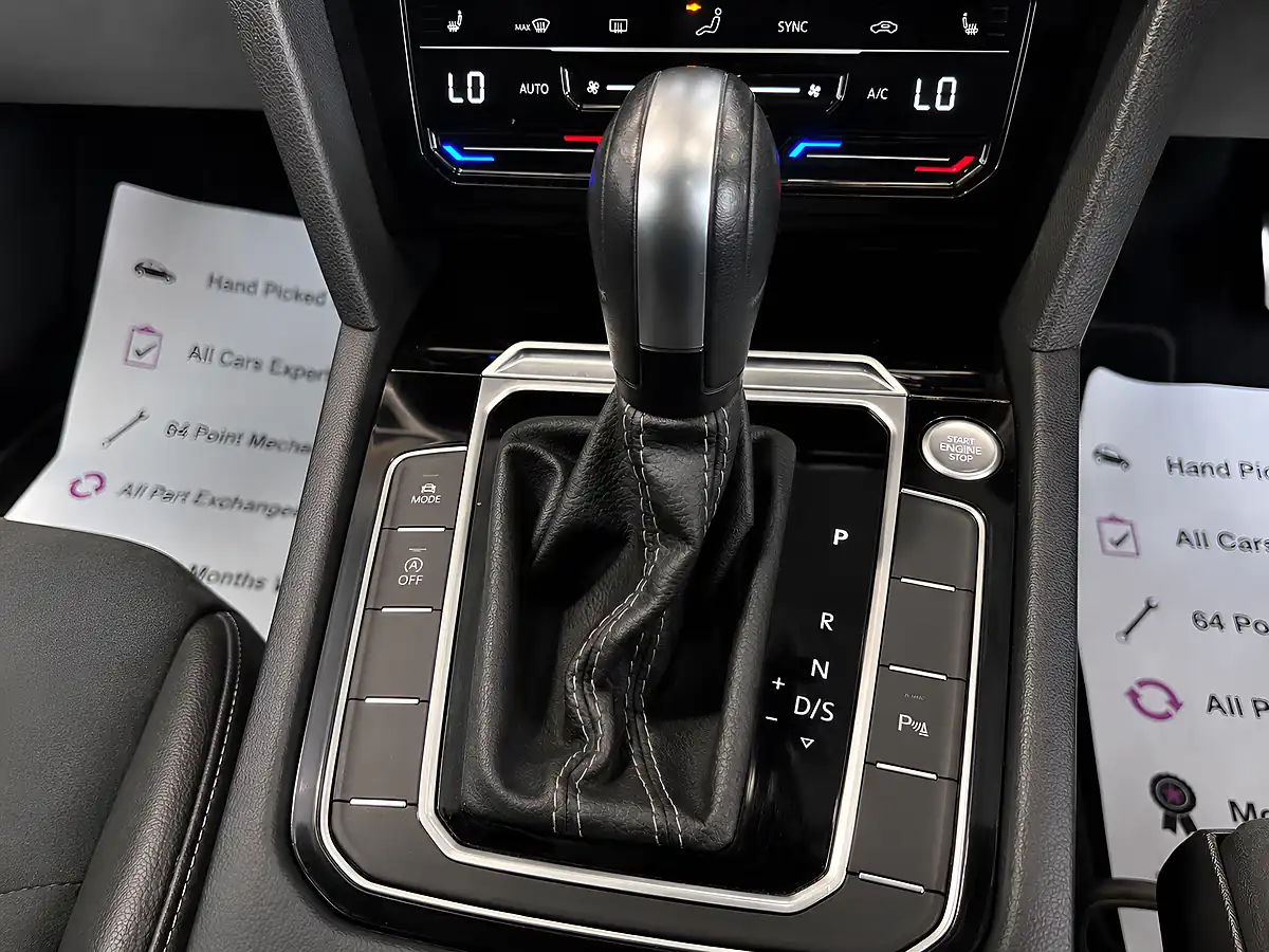 Used 2023 Volkswagen Arteon R-Line Shooting Brake Grey - Interior and Exterior details 14