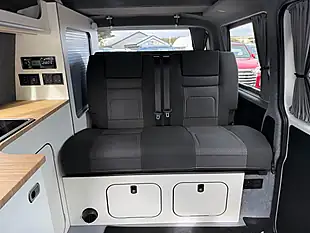Used 2023 Volkswagen Autohaus Ashton 94 T28 Pure White - Interior and Exterior details 15