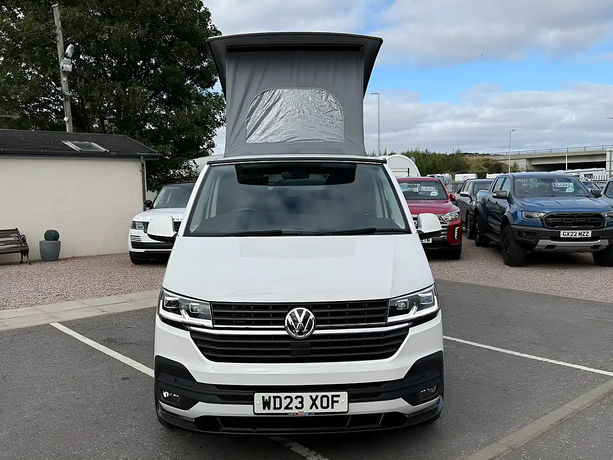 Used 2023 Volkswagen Autohaus Ashton 94 T28 Pure White - Interior and Exterior details 2