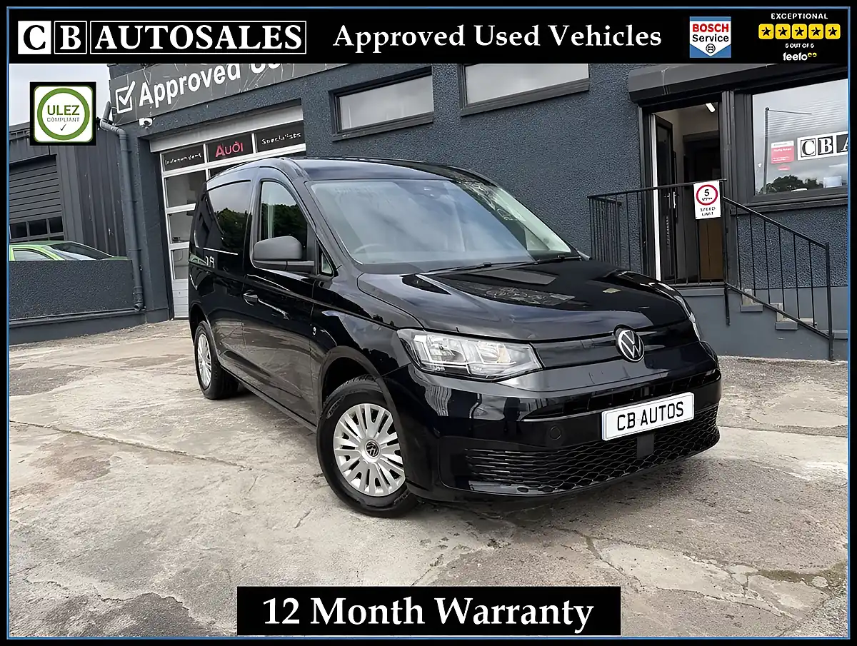 Used 2023 Volkswagen Caddy Commerce Plus Black - Front View