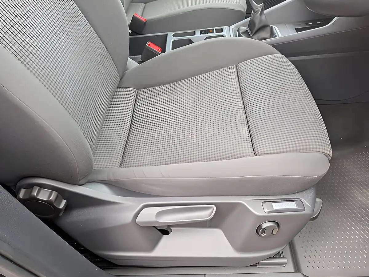 Used 2023 Volkswagen Caddy Commerce Plus Swb Black - Interior and Exterior details 11