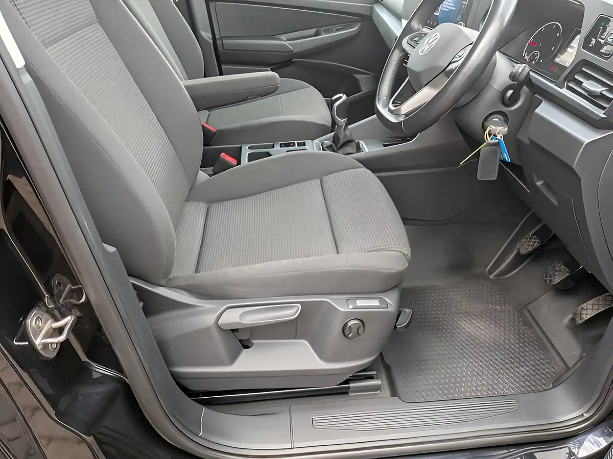 Used 2023 Volkswagen Caddy Commerce Plus Swb Black - Interior and Exterior details 12
