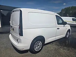 Used 2023 Volkswagen Caddy Commerce Plus White - Interior and Exterior details 5