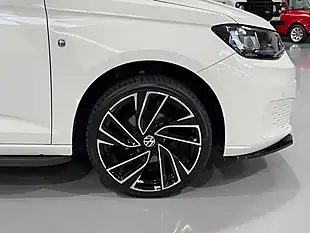 Used 2023 Volkswagen Caddy Commerce Plus White - Interior and Exterior details 18