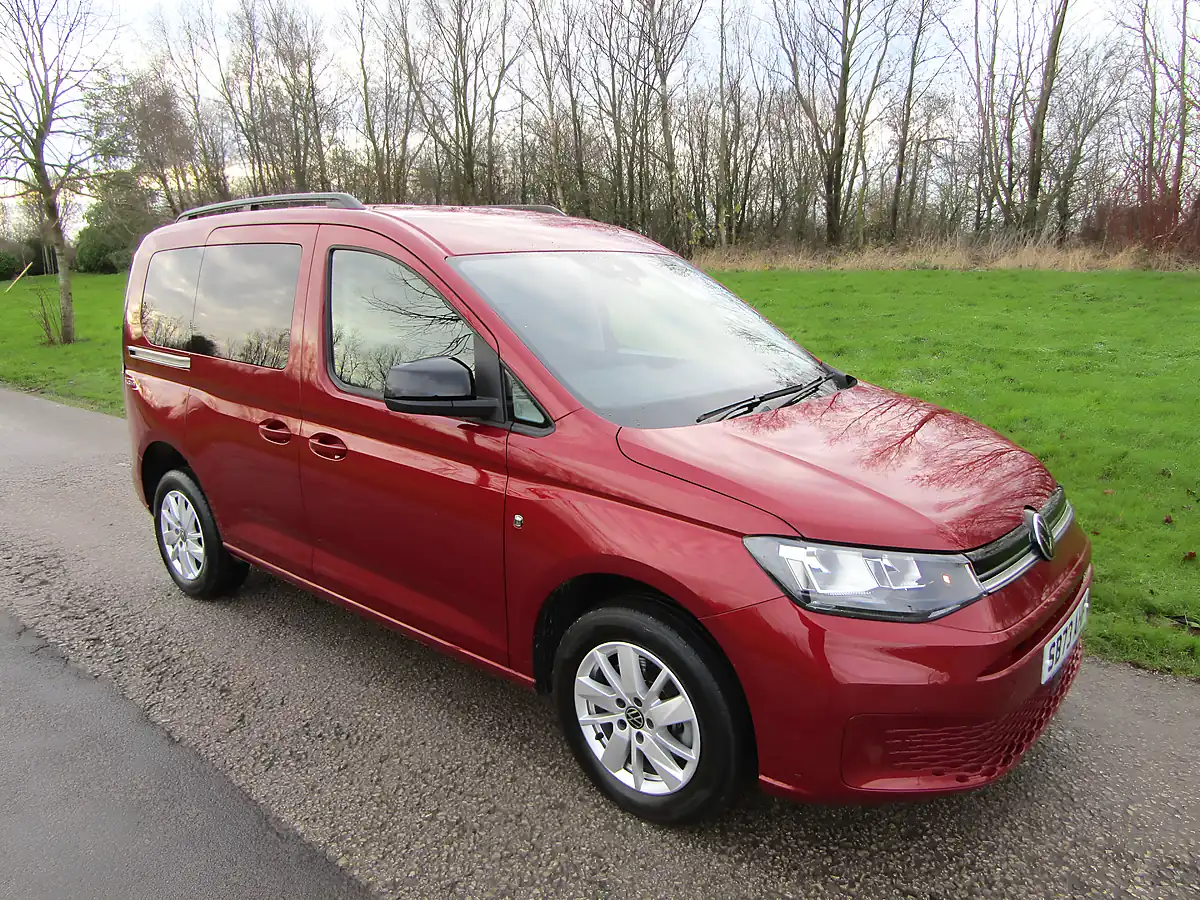 Used 2023 Volkswagen Caddy Life Swb Red - Interior and Exterior details 2