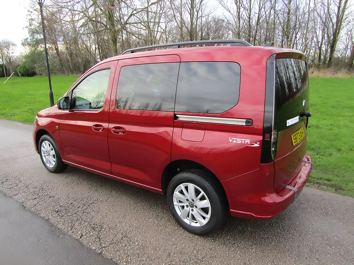 Used 2023 Volkswagen Caddy Life Swb Red - Interior and Exterior details 4