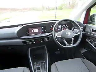 Used 2023 Volkswagen Caddy Life Swb Red - Interior and Exterior details 9