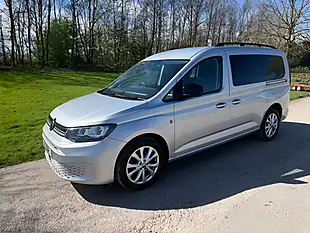 Used 2023 Volkswagen Caddy Maxi Life Silver - Interior and Exterior details 4