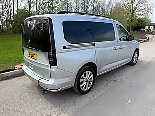 Used 2023 Volkswagen Caddy Maxi Life Silver - Interior and Exterior details 6
