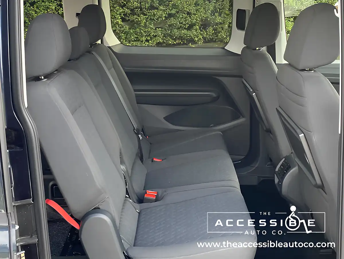 Used 2023 Volkswagen Caddy Maxi Life Vista Plus Brand New Shape Blue - Interior and Exterior details 15
