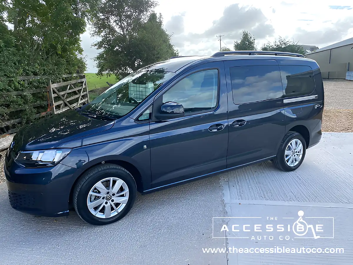 Used 2023 Volkswagen Caddy Maxi Life Vista Plus Brand New Shape Blue - Interior and Exterior details 2