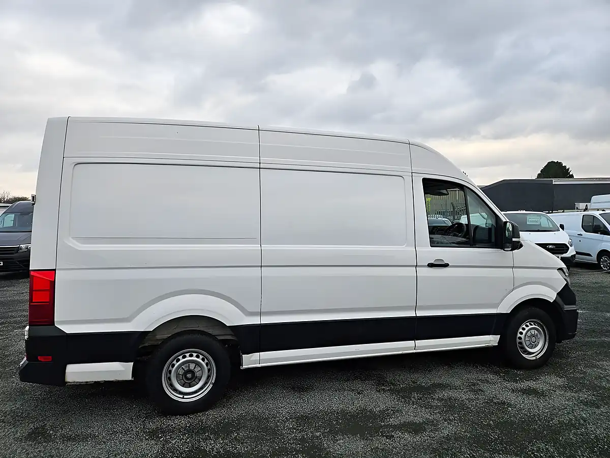 Used 2023 Volkswagen Crafter C35 Startline White - Interior and Exterior details 2