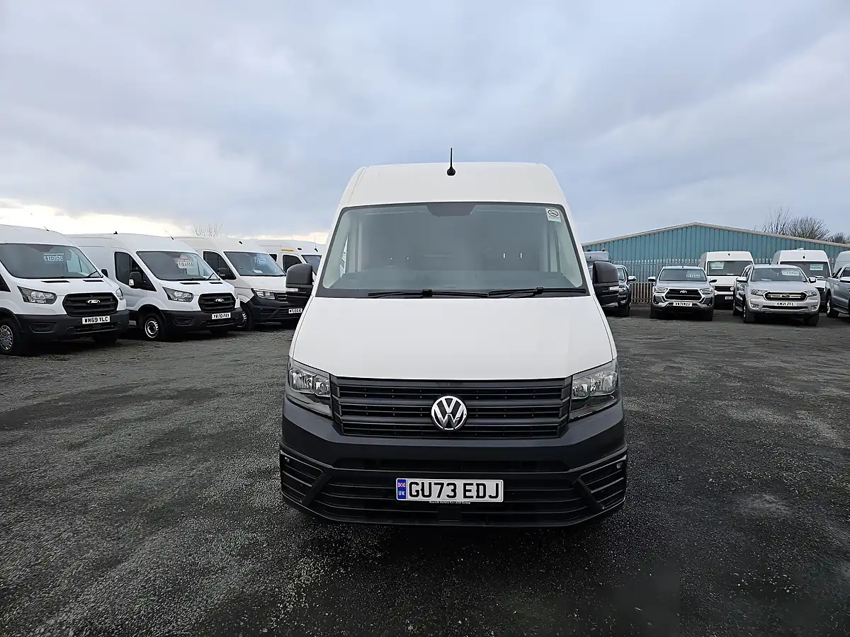 Used 2023 Volkswagen Crafter C35 Startline White - Interior and Exterior details 3