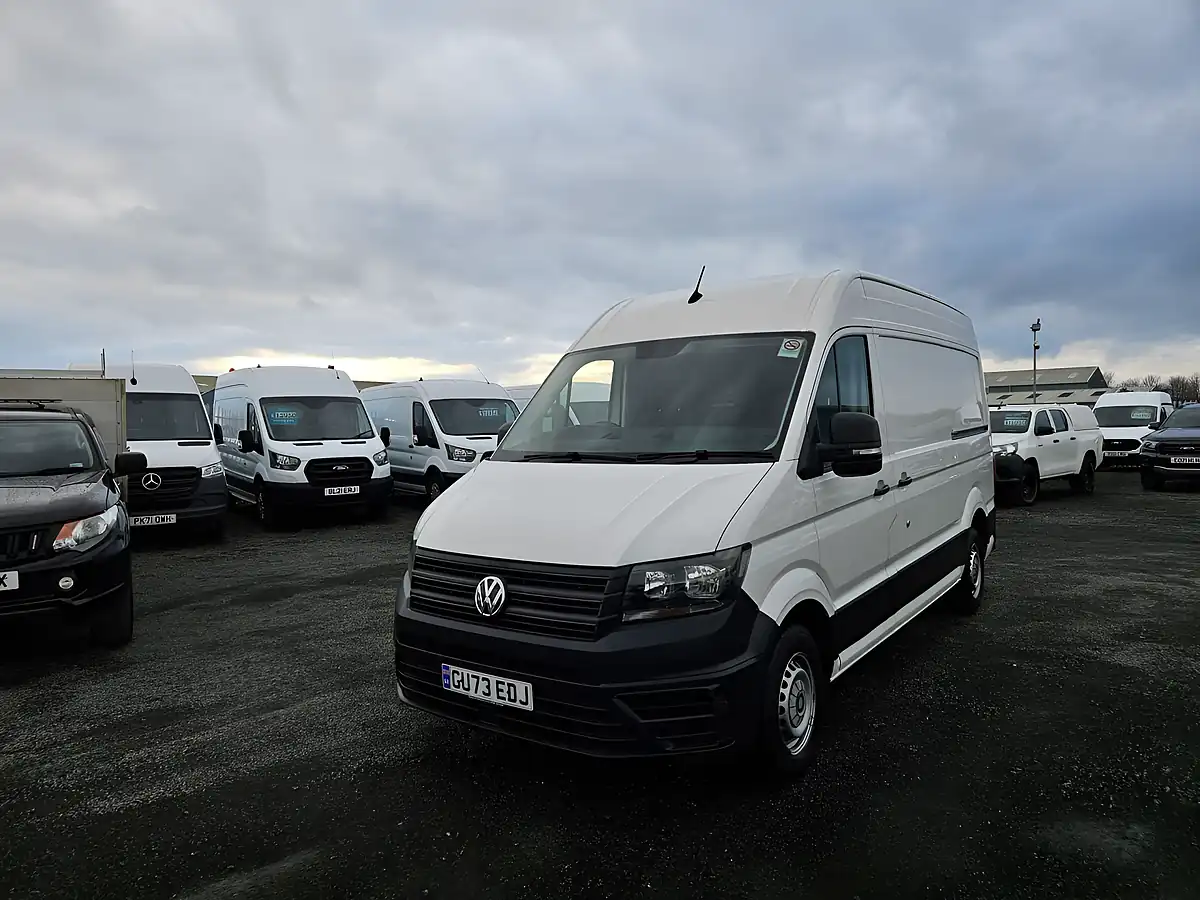 Used 2023 Volkswagen Crafter C35 Startline White - Interior and Exterior details 4