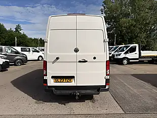 Used 2023 Volkswagen Crafter CR35 Trendline White - Interior and Exterior details 4