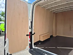 Used 2023 Volkswagen Crafter Lwb 6 SEAT Combi White - Interior and Exterior details 12
