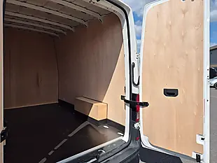 Used 2023 Volkswagen Crafter Lwb 6 SEAT Combi White - Interior and Exterior details 13