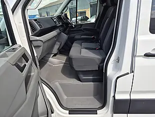 Used 2023 Volkswagen Crafter Lwb 6 SEAT Combi White - Interior and Exterior details 18
