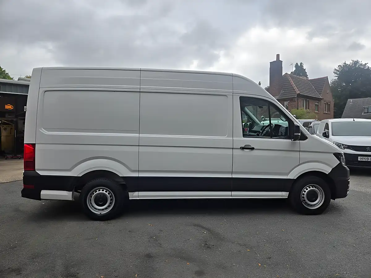 Used 2023 Volkswagen Crafter Startline High Roof White - Interior and Exterior details 13