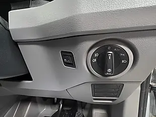 Used 2023 Volkswagen Crafter Startline Silver - Interior and Exterior details 10