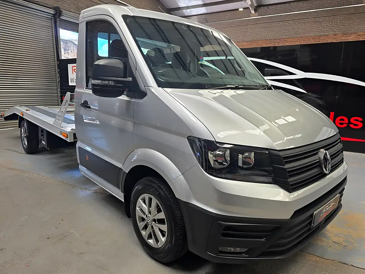 Used 2023 Volkswagen Crafter Startline Silver - Interior and Exterior details 2