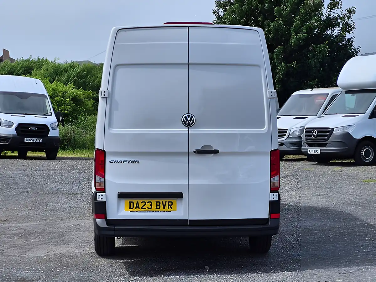 Used 2023 Volkswagen Crafter Startline White - Interior and Exterior details 12