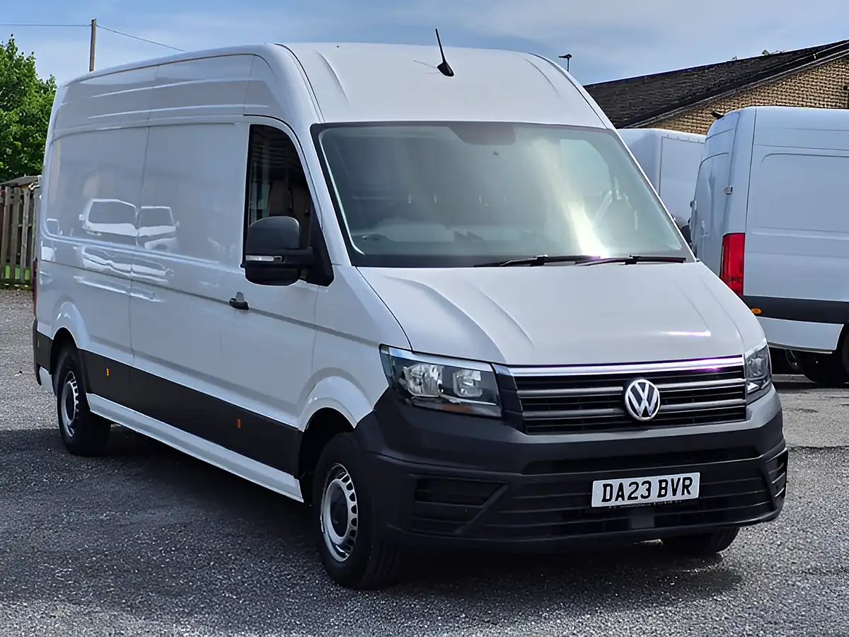Used 2023 Volkswagen Crafter Startline White - Interior and Exterior details 2