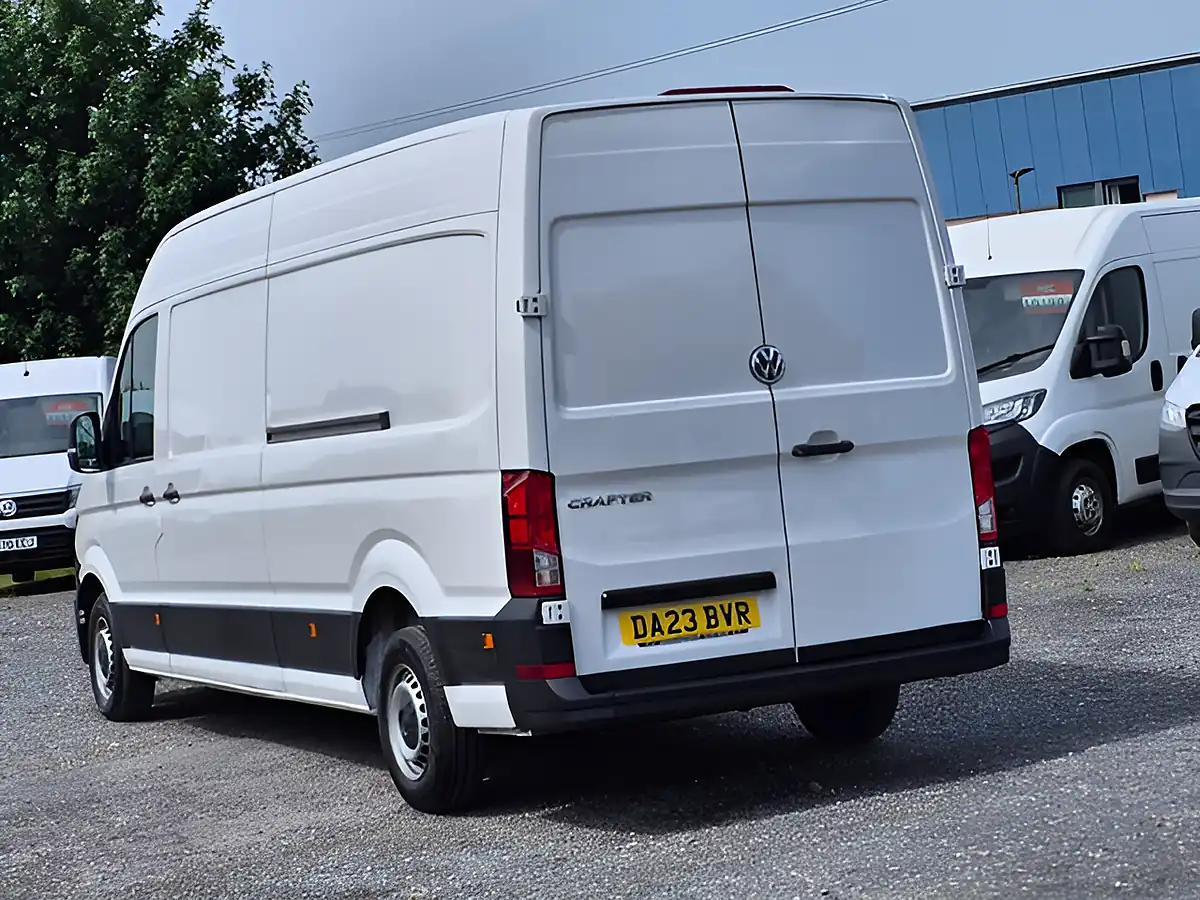 Used 2023 Volkswagen Crafter Startline White - Interior and Exterior details 7