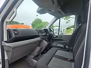 Used 2023 Volkswagen Crafter Startline White - Interior and Exterior details 11