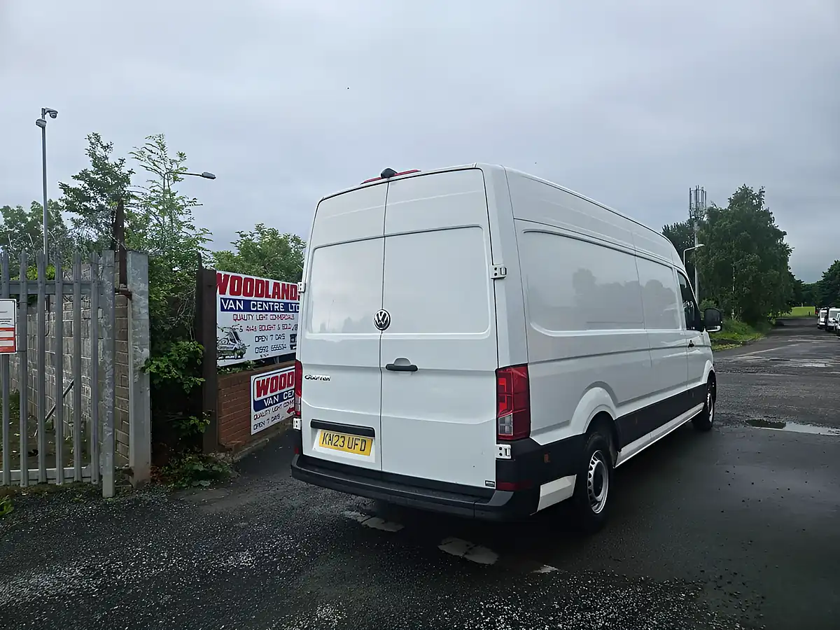 Used 2023 Volkswagen Crafter Startline White - Interior and Exterior details 8