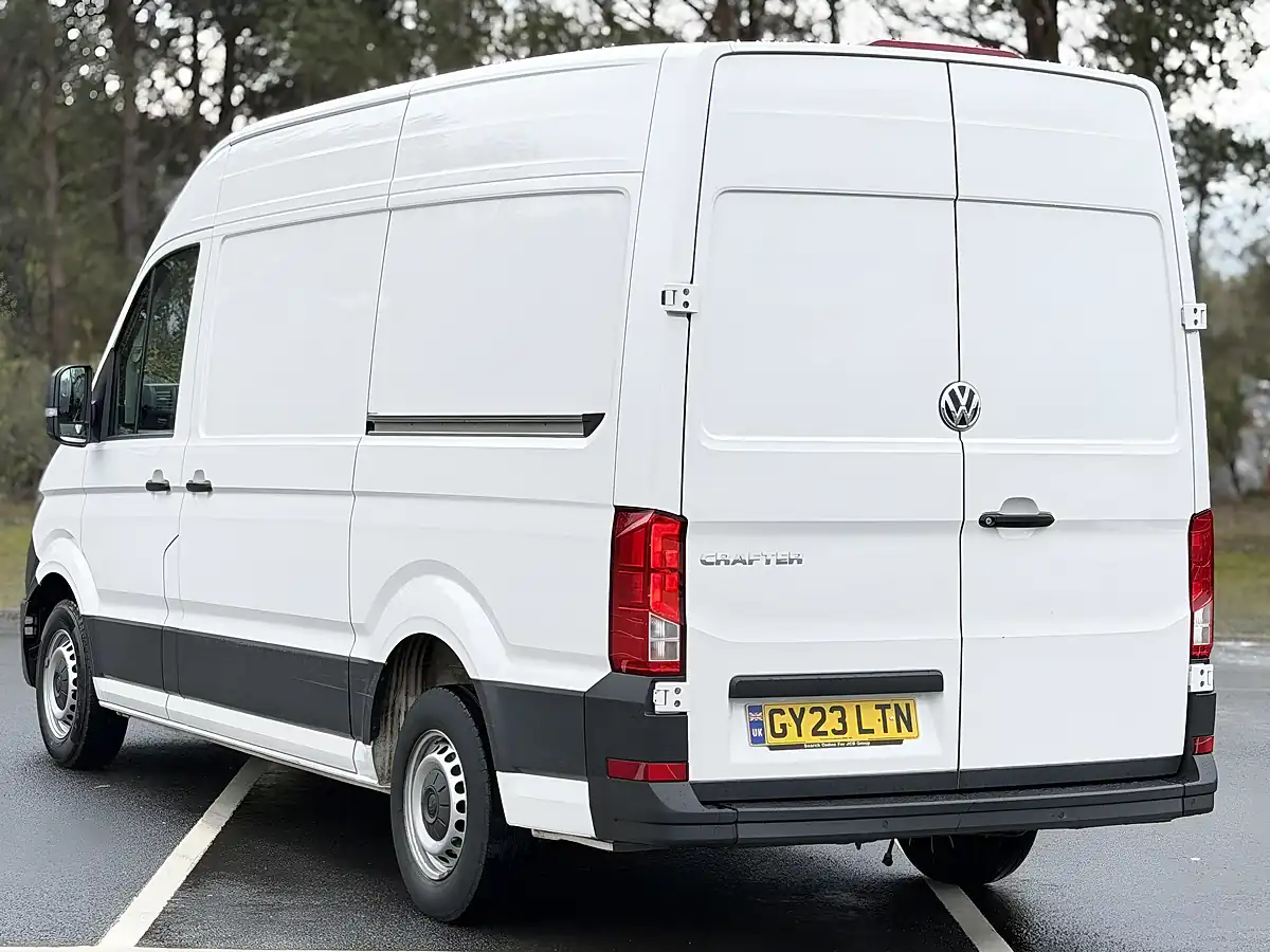 Used 2023 Volkswagen Crafter Startline White - Interior and Exterior details 3